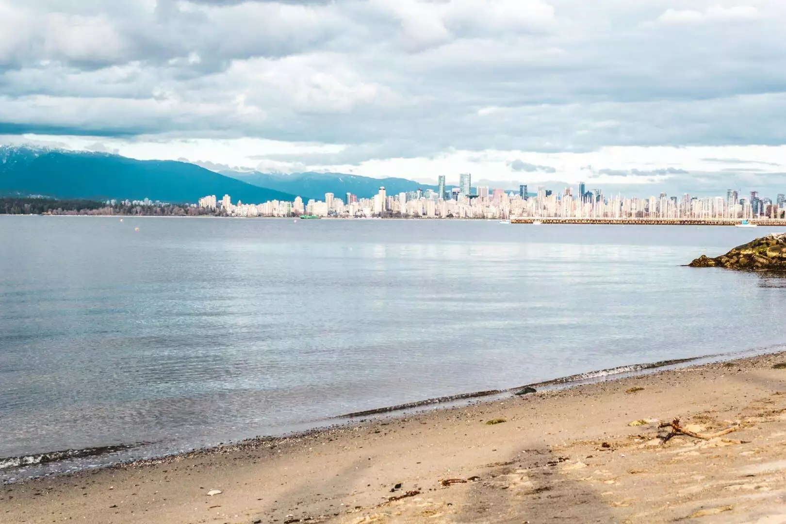 best beaches in vancouver