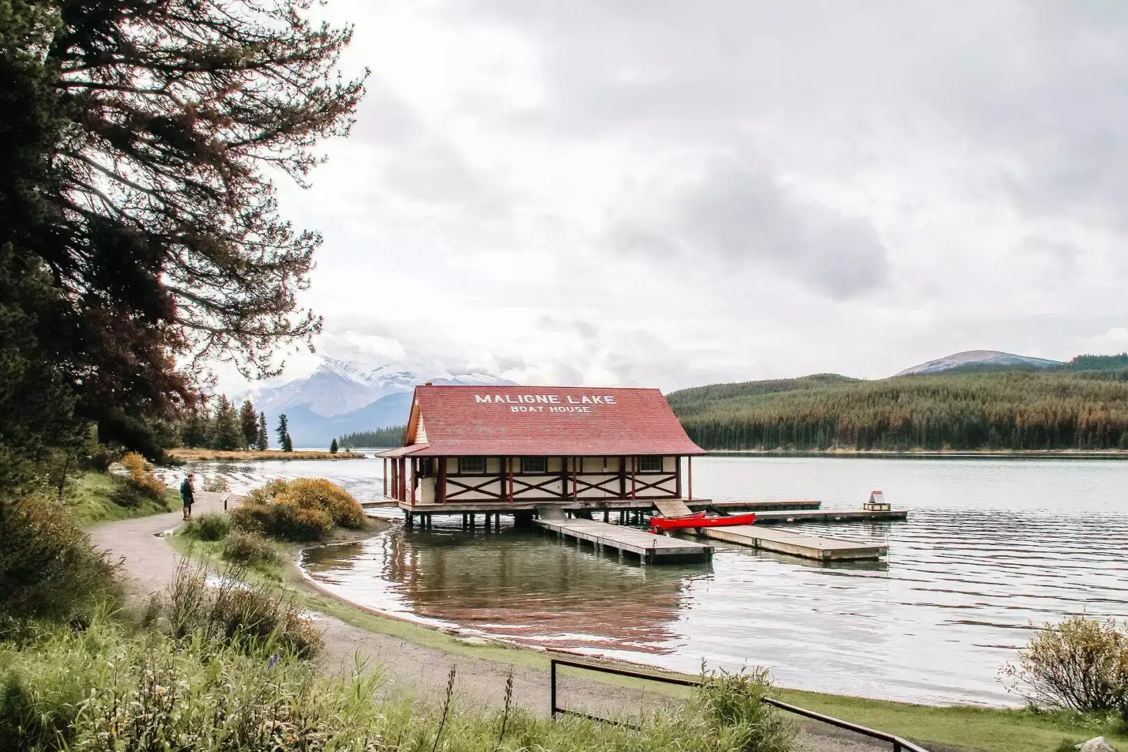 Maligne Lake Camping